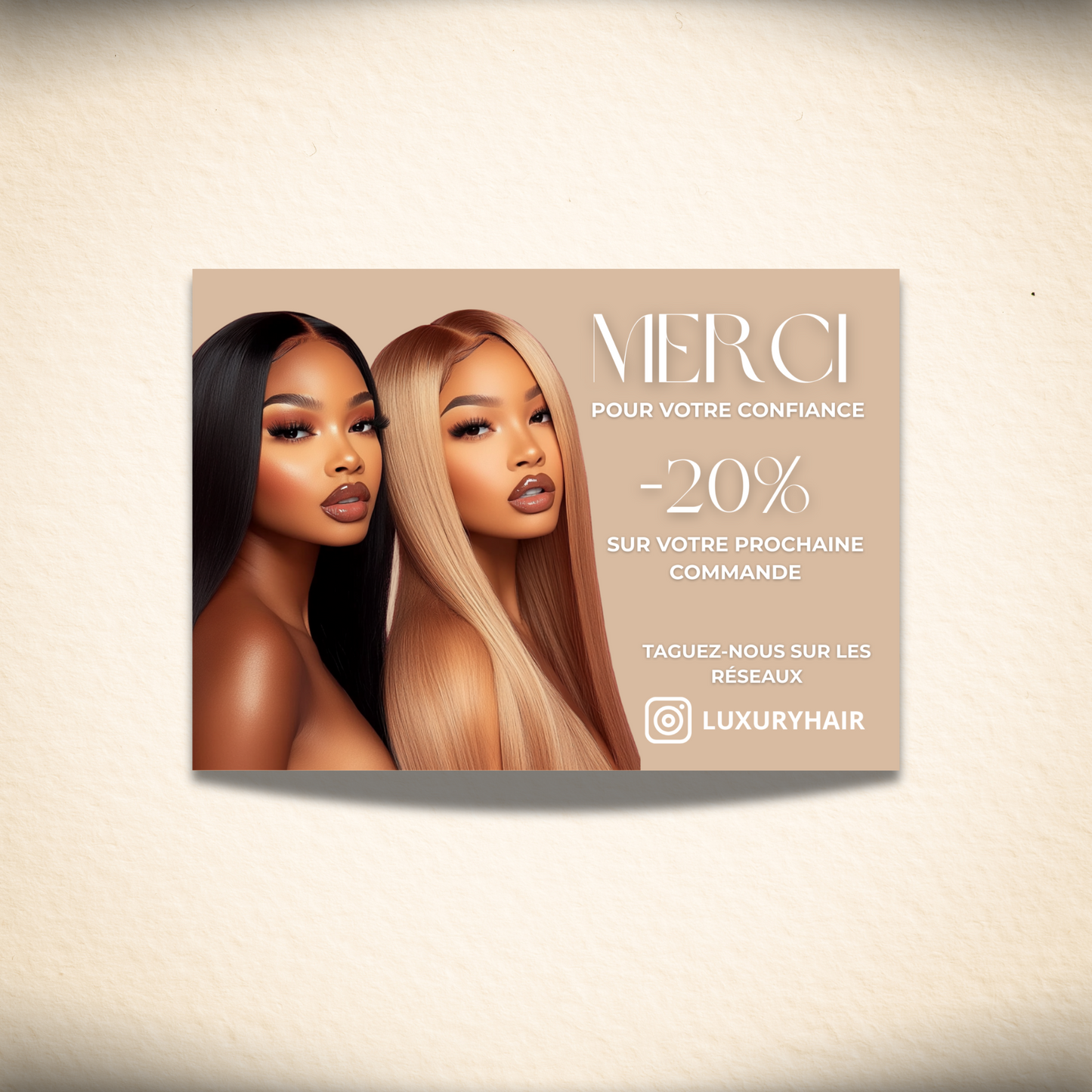 Carte personnalisée – Design digital (recto-verso inclus)